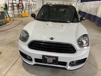 2020 MINI Cooper Countryman, $17995. Photo 3