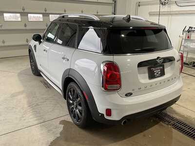 2020 MINI Cooper Countryman, $17995. Photo 8