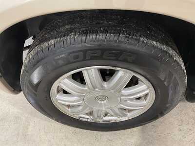 2006 Chrysler Town & Country, $4995. Photo 11