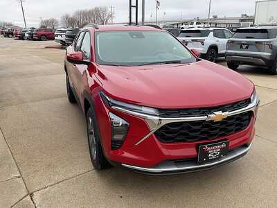 2026 Chevrolet Trax, $26385. Photo 4