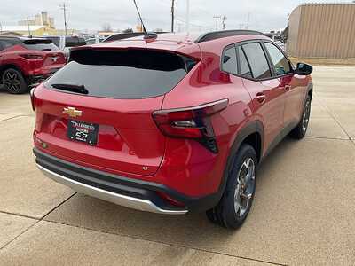 2026 Chevrolet Trax, $26385. Photo 6