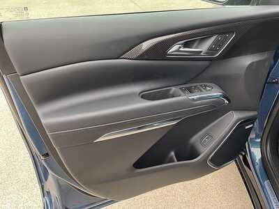 2026 Chevrolet Traverse, $57095. Photo 12