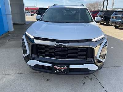 2026 Chevrolet Equinox, $41360. Photo 3