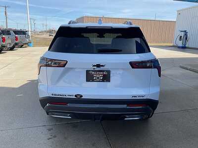 2026 Chevrolet Equinox, $41360. Photo 7