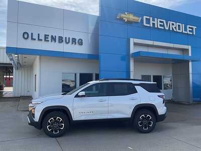 2026 Chevrolet Equinox, $41360. Photo 1