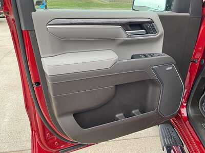 2026 Chevrolet 1500 Crew Cab, $70290. Photo 12