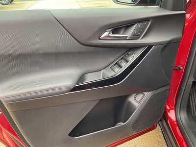 2026 Chevrolet Equinox, $41480. Photo 11