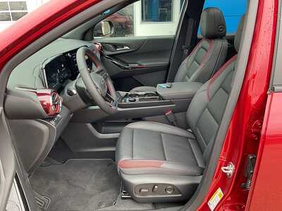 2026 Chevrolet Equinox, $41480. Photo 12