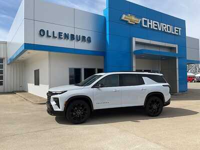 2026 Chevrolet Traverse, $61890. Photo 1