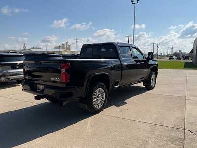 2022 Chevrolet Silverado 3500HD, $49995. Photo 6