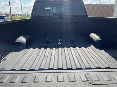 2022 Chevrolet Silverado 3500HD, $49995. Photo 8