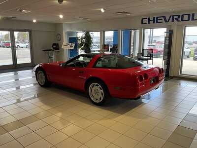 1992 Chevrolet Corvette, $8995. Photo 3