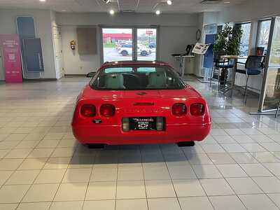 1992 Chevrolet Corvette, $8995. Photo 4