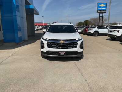 2025 Chevrolet Equinox, $27495. Photo 3