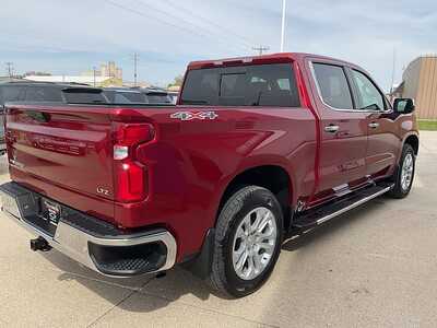 2024 Chevrolet 1500 Crew Cab, $47495. Photo 6