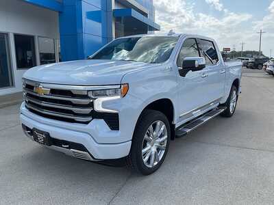 2026 Chevrolet 1500 Crew Cab, $79760. Photo 2
