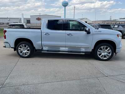 2026 Chevrolet 1500 Crew Cab, $79760. Photo 5