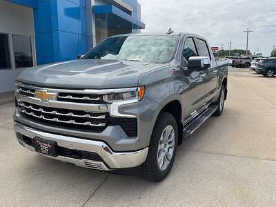 2026 Chevrolet 1500 Crew Cab, $70790. Photo 2
