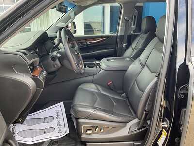 2019 Cadillac Escalade, $30995. Photo 11