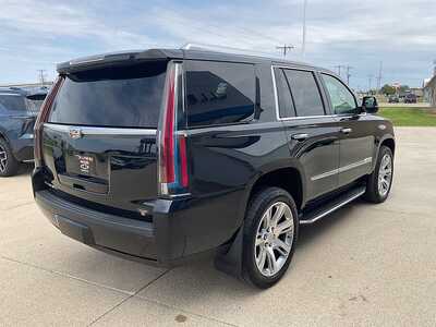 2019 Cadillac Escalade, $30995. Photo 6