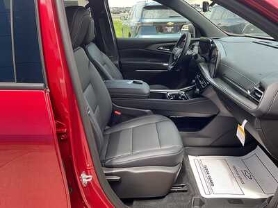 2026 Chevrolet Traverse, $47940. Photo 12