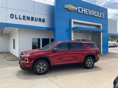 2026 Chevrolet Traverse, $47940. Photo 1