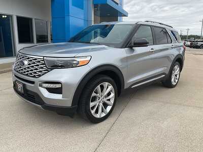 2023 Ford Explorer, $39995. Photo 2