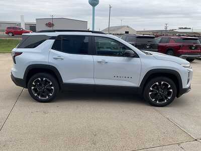 2026 Chevrolet Equinox, $41980. Photo 5