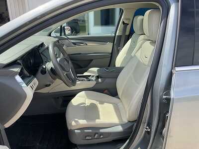 2023 Cadillac XT5, $32425. Photo 12