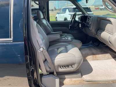 1999 Chevrolet Suburban, $8995. Photo 12