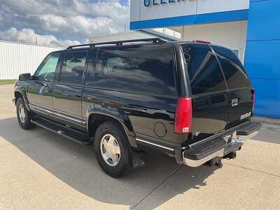 1999 Chevrolet Suburban, $8995. Photo 8