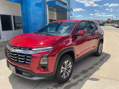 2026 Chevrolet Equinox, $36285. Photo 2