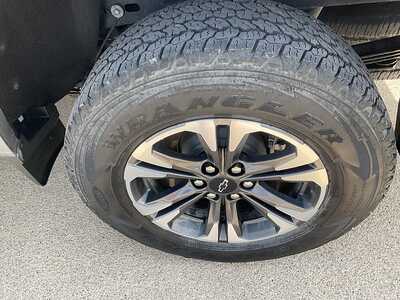 2022 Chevrolet Colorado Crew Cab, $32495. Photo 10