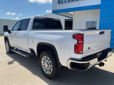 2024 Chevrolet 2500 Crew Cab, $56995. Photo 8