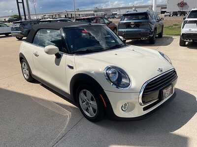 2021 MINI Cooper, $22995. Photo 3