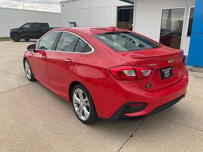 2018 Chevrolet Cruze, $11995. Photo 8