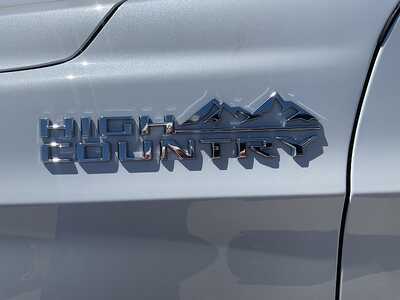2026 Chevrolet Suburban, $99575. Photo 11