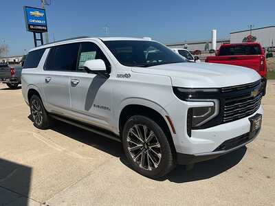 2026 Chevrolet Suburban, $99575. Photo 4