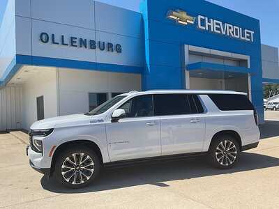 2026 Chevrolet Suburban, $99575. Photo 1