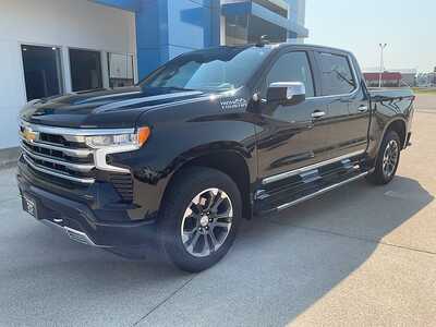 2023 Chevrolet 1500 Crew Cab, $47399. Photo 2