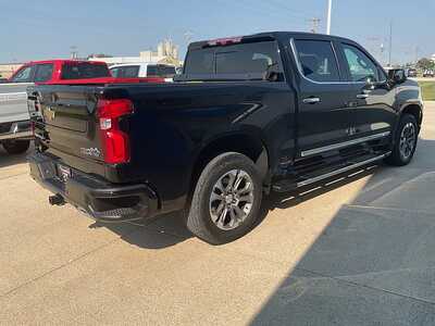 2023 Chevrolet 1500 Crew Cab, $47399. Photo 6