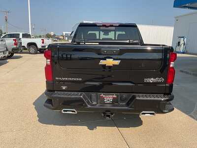 2023 Chevrolet 1500 Crew Cab, $47399. Photo 7