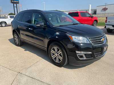 2017 Chevrolet Traverse, $9995. Photo 4