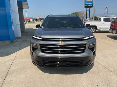 2026 Chevrolet Traverse, $54995. Photo 4
