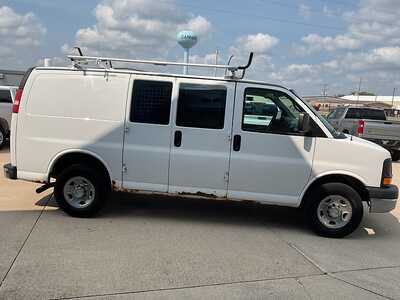 2013 Chevrolet Van,Cargo, $5999. Photo 4
