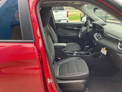 2026 Chevrolet TrailBlazer, $27985. Photo 12