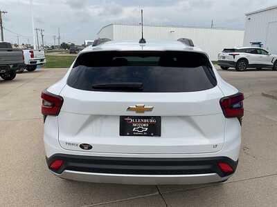 2026 Chevrolet Trax, $25590. Photo 7