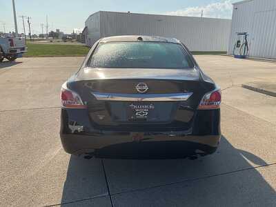 2015 Nissan Altima, $13796. Photo 7