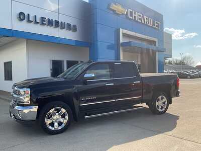 2018 Chevrolet Silverado 1500, $32499. Photo 1