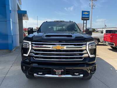 2024 Chevrolet 3500 Crew Cab, $73995. Photo 3